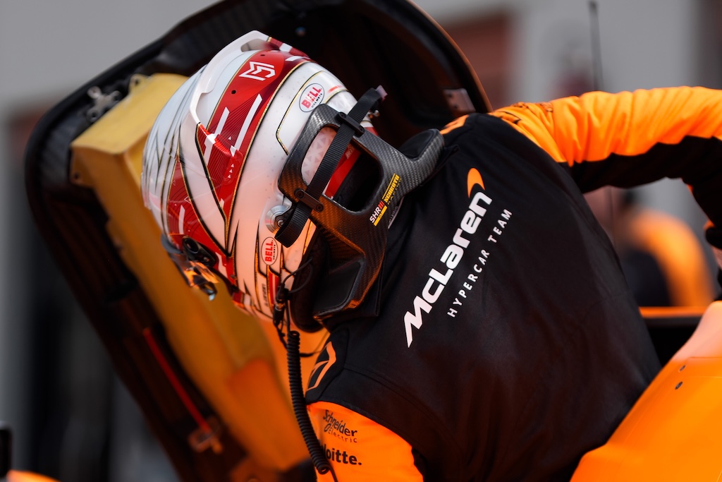 Mikkel Jensen først bag rattet i McLarens nye Le Mans-våben.
(Foto: McLaren Racing)